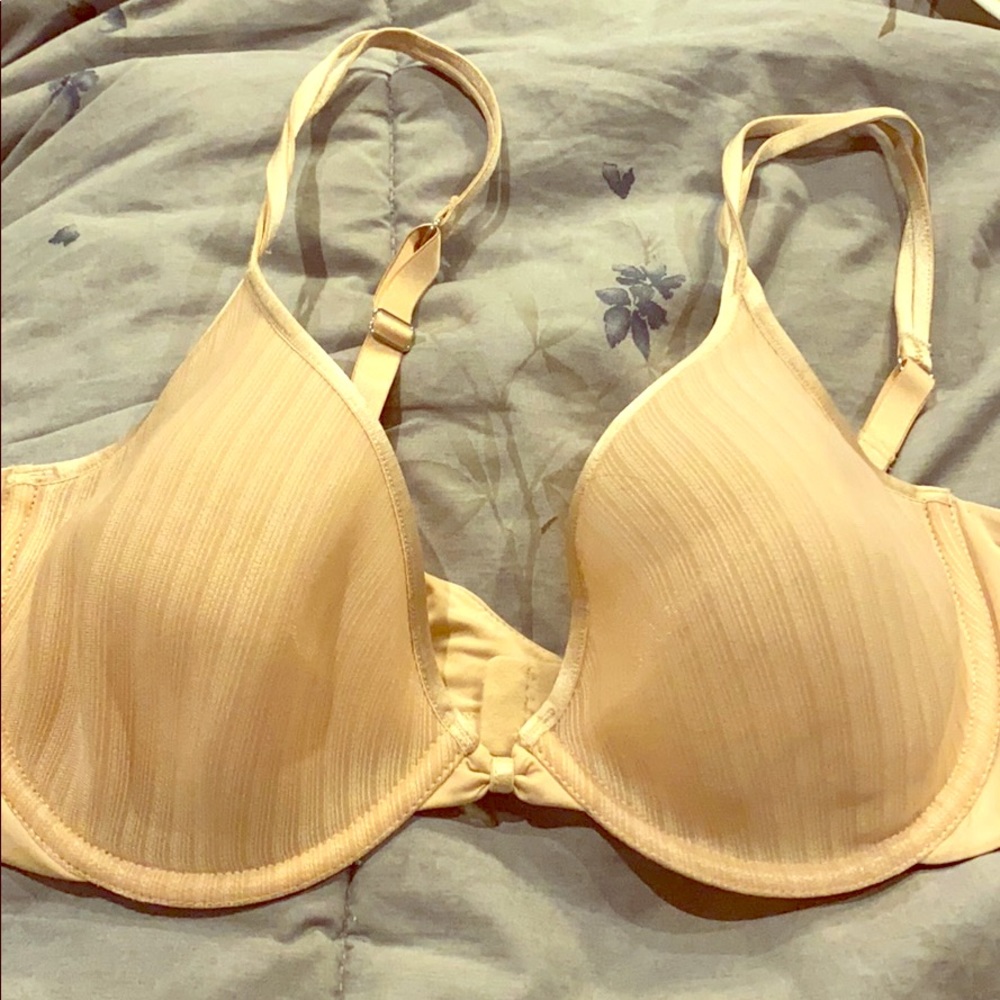 On gossamer 36C NWOT